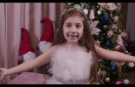 Ava Moraru – Aștept să vină Moș Crăciun